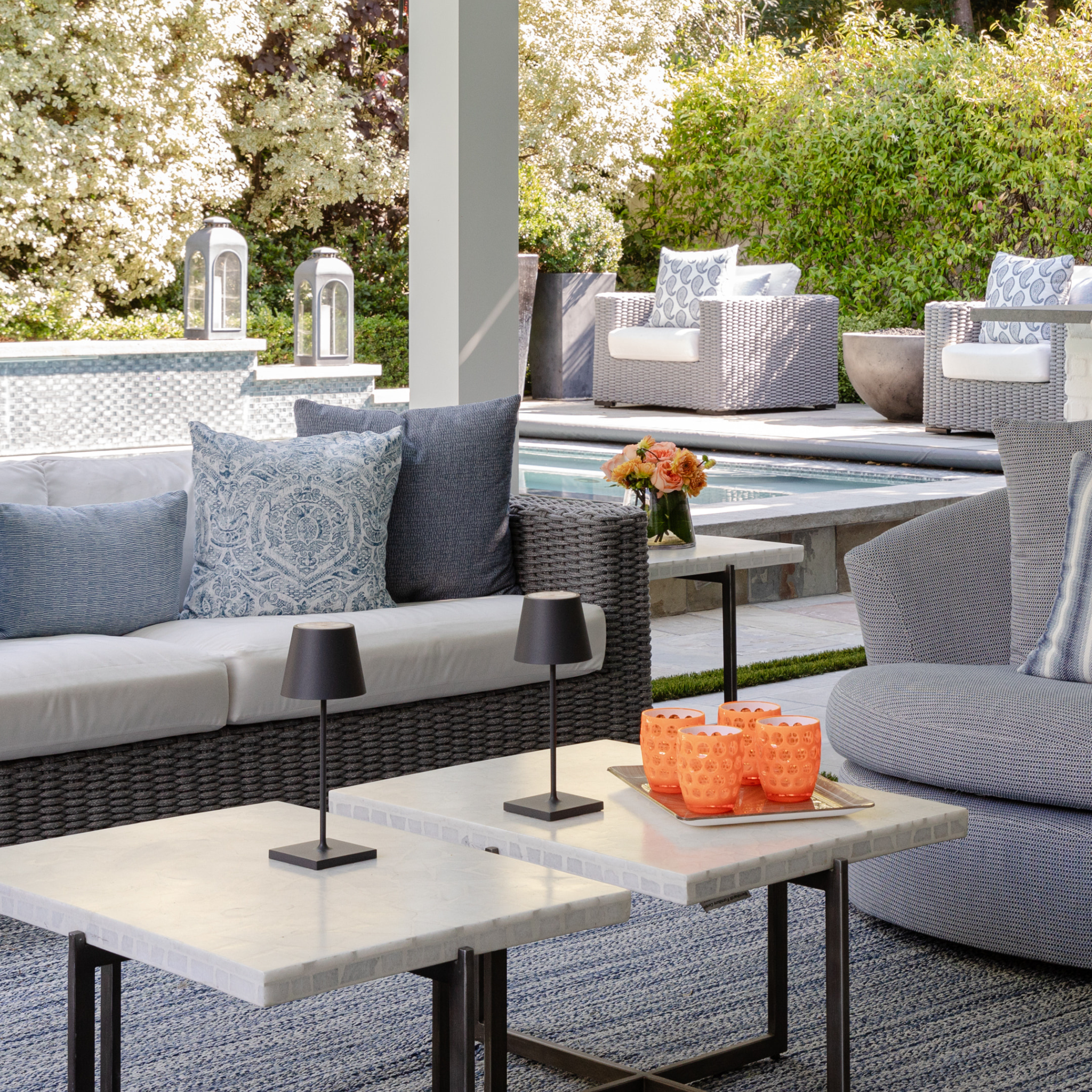 Poldina Pro Table Lamp