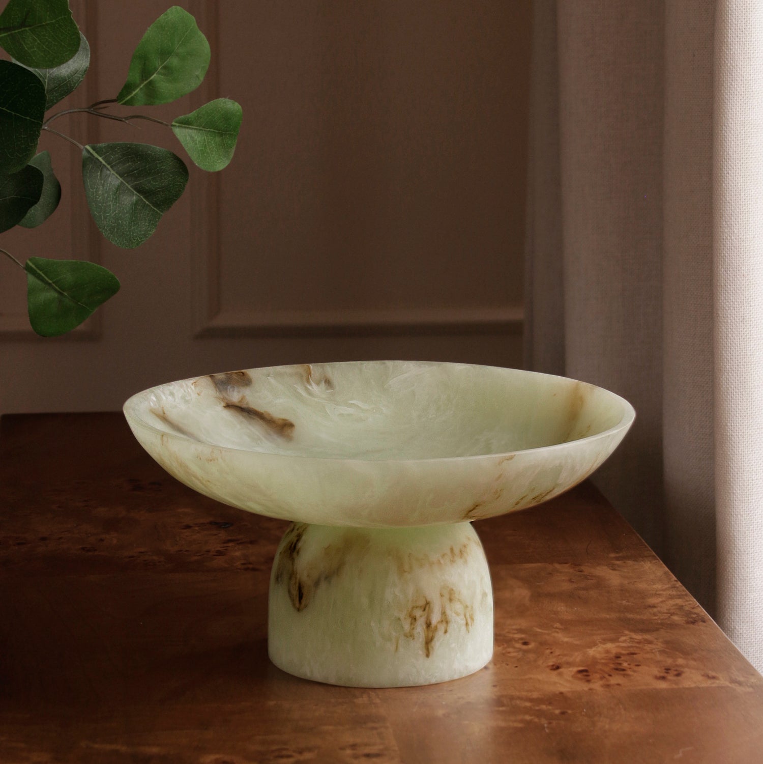 Giada Medium Pedestal Jade Swirl
