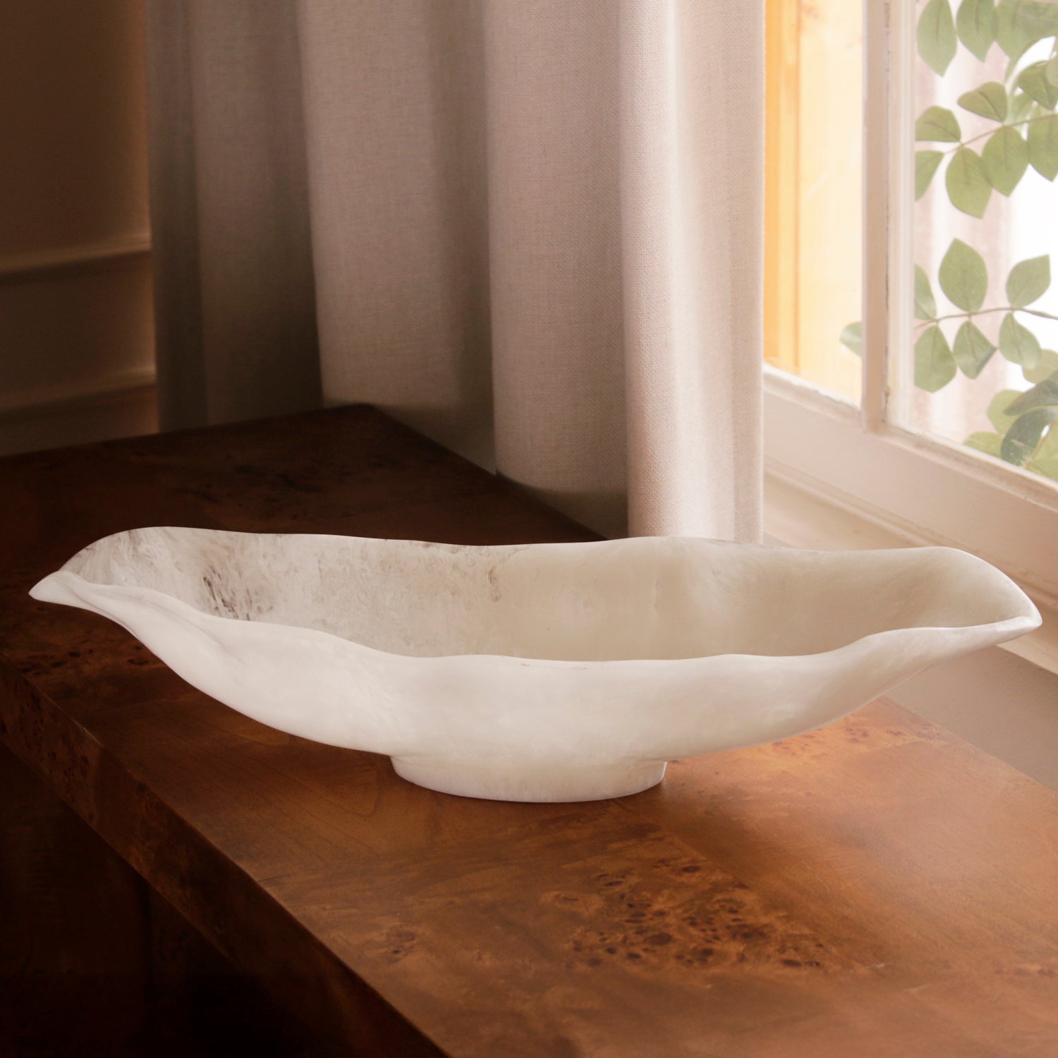 Alabaster Medium Oval Bowl White Swirl