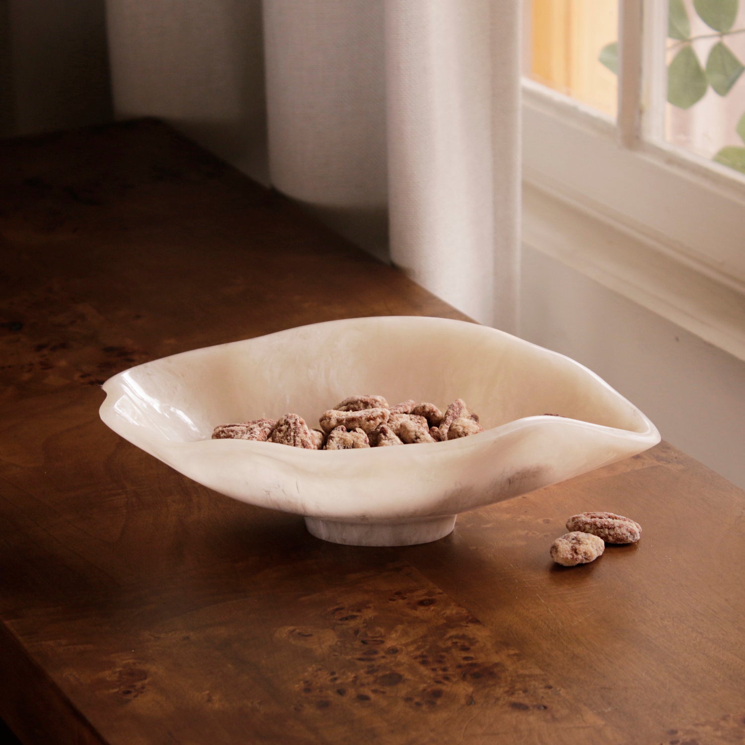 Alabaster Small Oval Bowl White Swirl