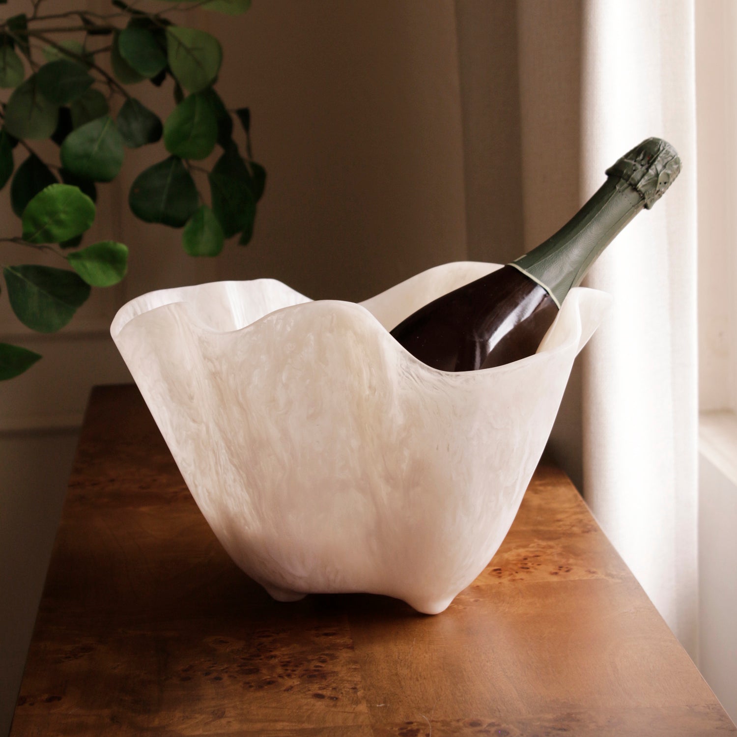 Alabaster Ice Bucket White Swirl