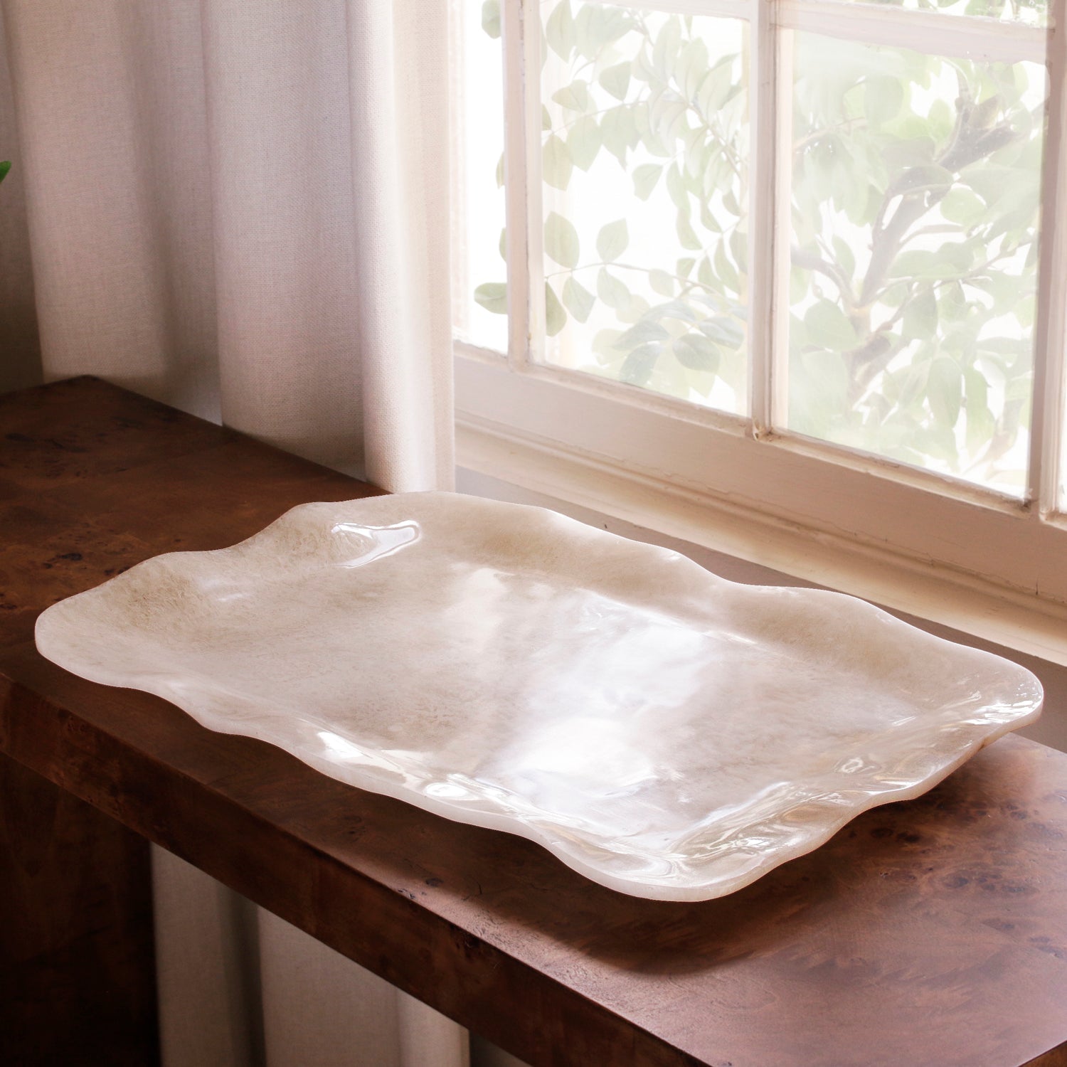 Alabaster Extra Large Rectangular Tray White Swirl