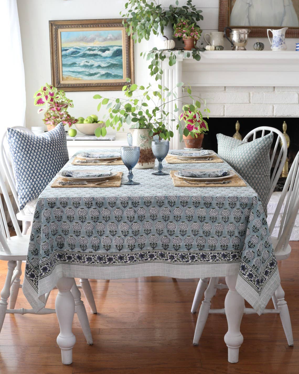 Granada Tablecloth: 60x60