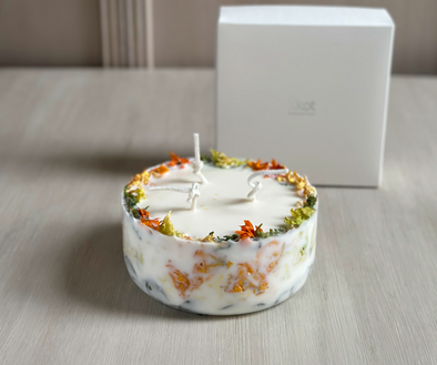 Bright City Lights Three Wick Flower Candle