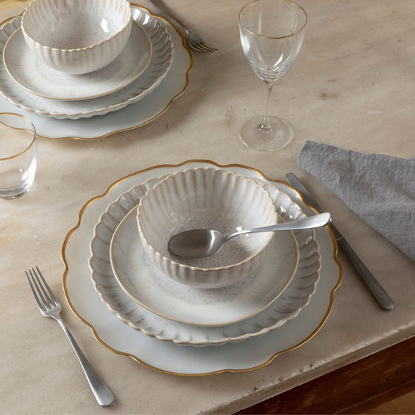 Francesca Scallop Glass Charger Plate