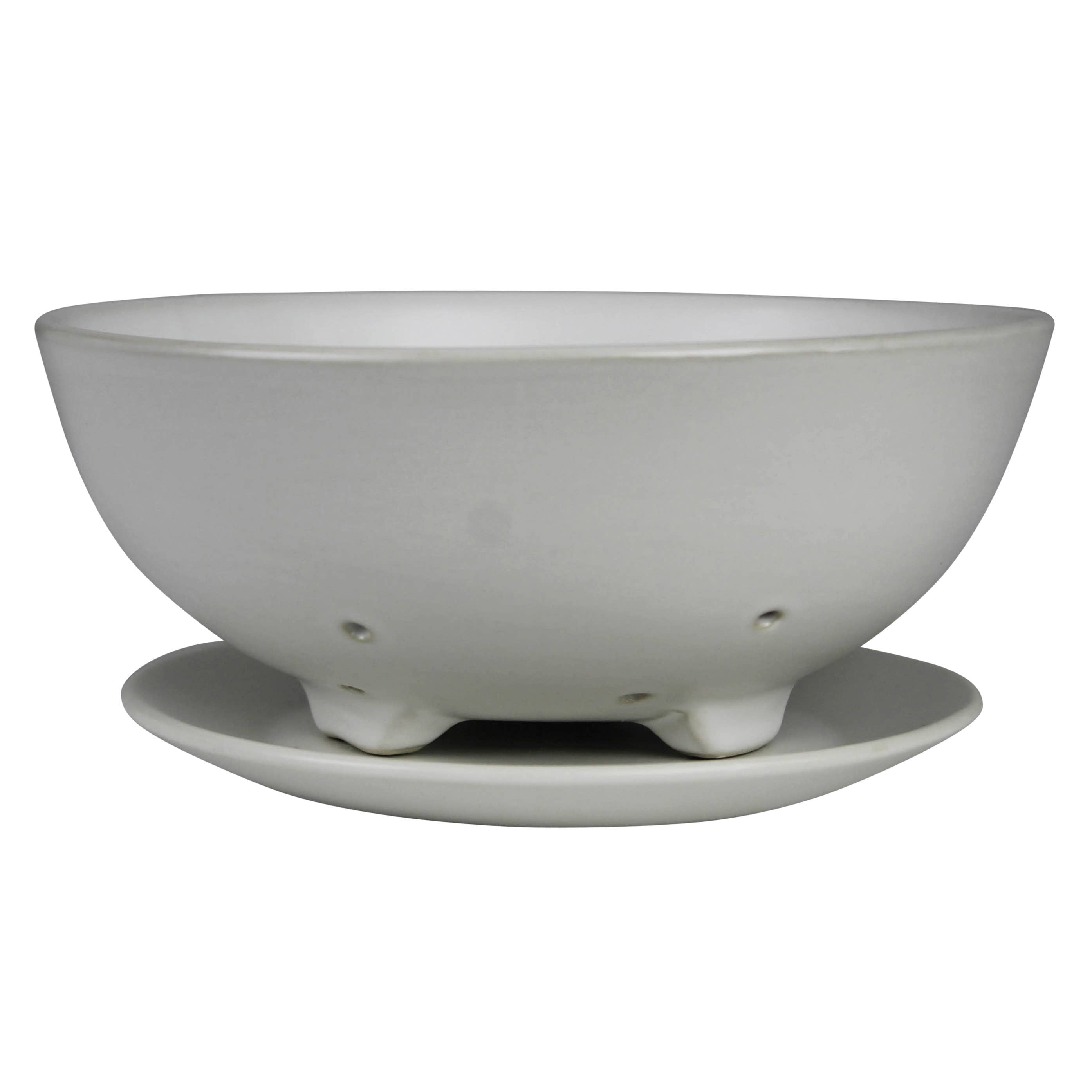 Drift Berry Bowl with Saucer, Ceramic.
