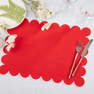 Scalloped Placemat - Set of 4