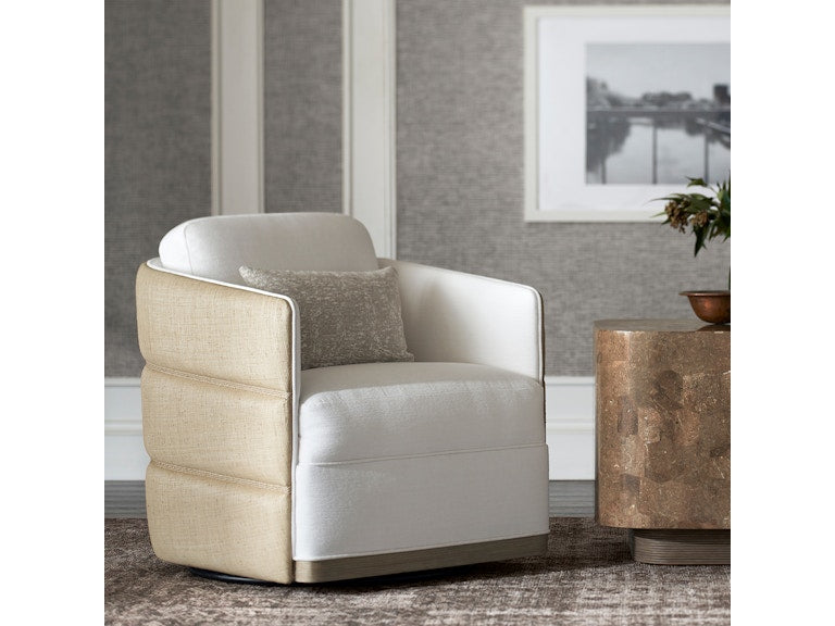 Piai Swivel Chair