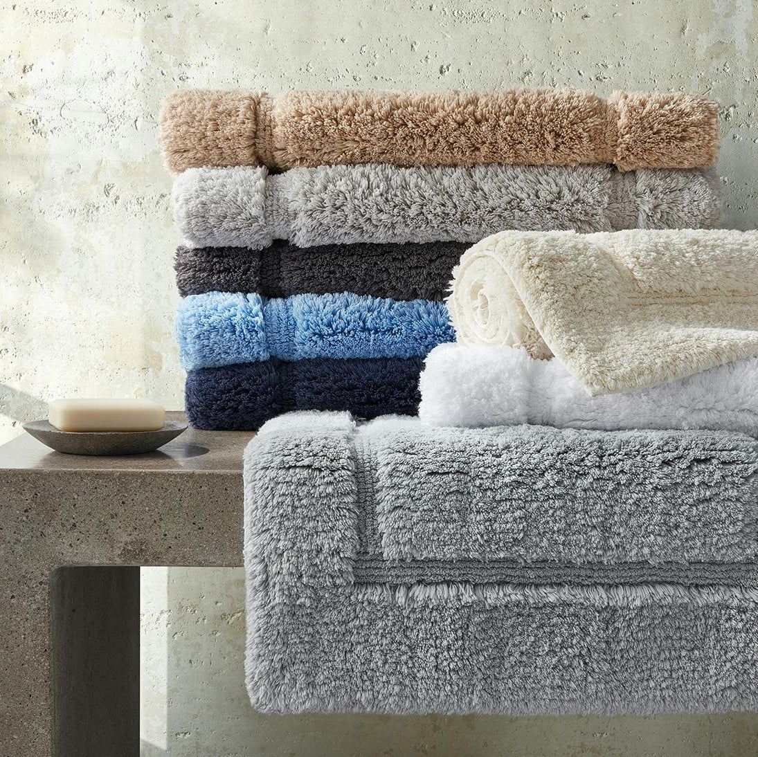 Matouk Milagro Bath Rug