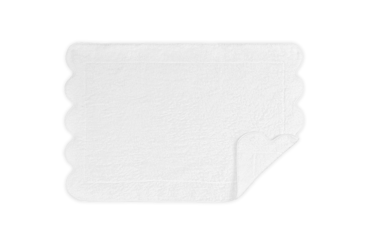Matouk Cairo Scallop Tub Mat