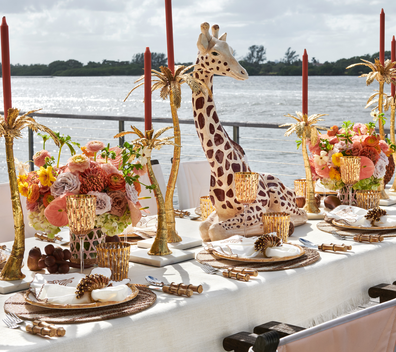 Royal Palm Napkin Ring
