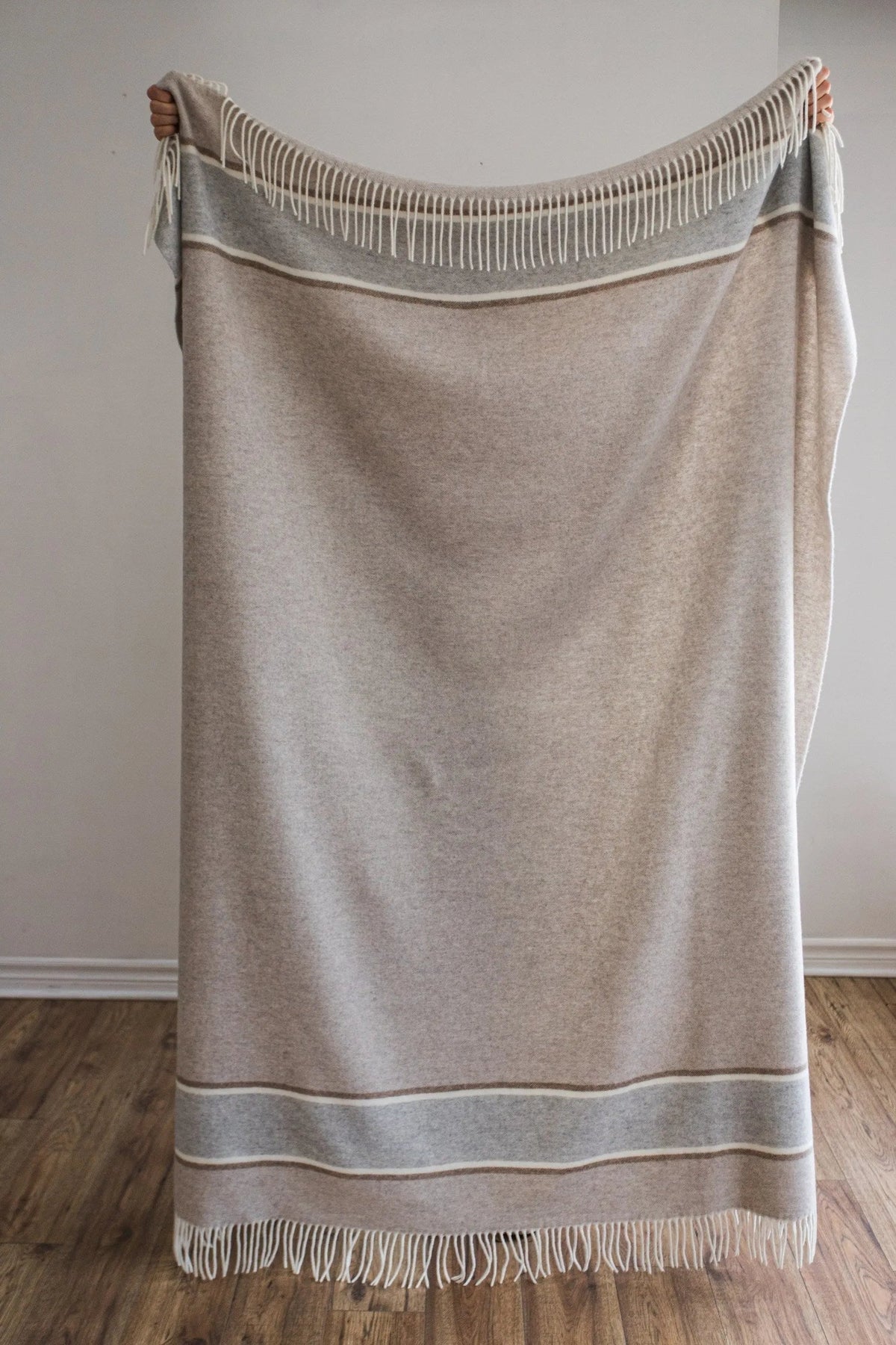 Oslo Cashmere/Superfine Wool Throw