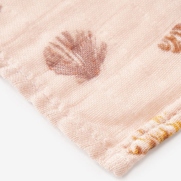 Bamboo Seashells Swaddle