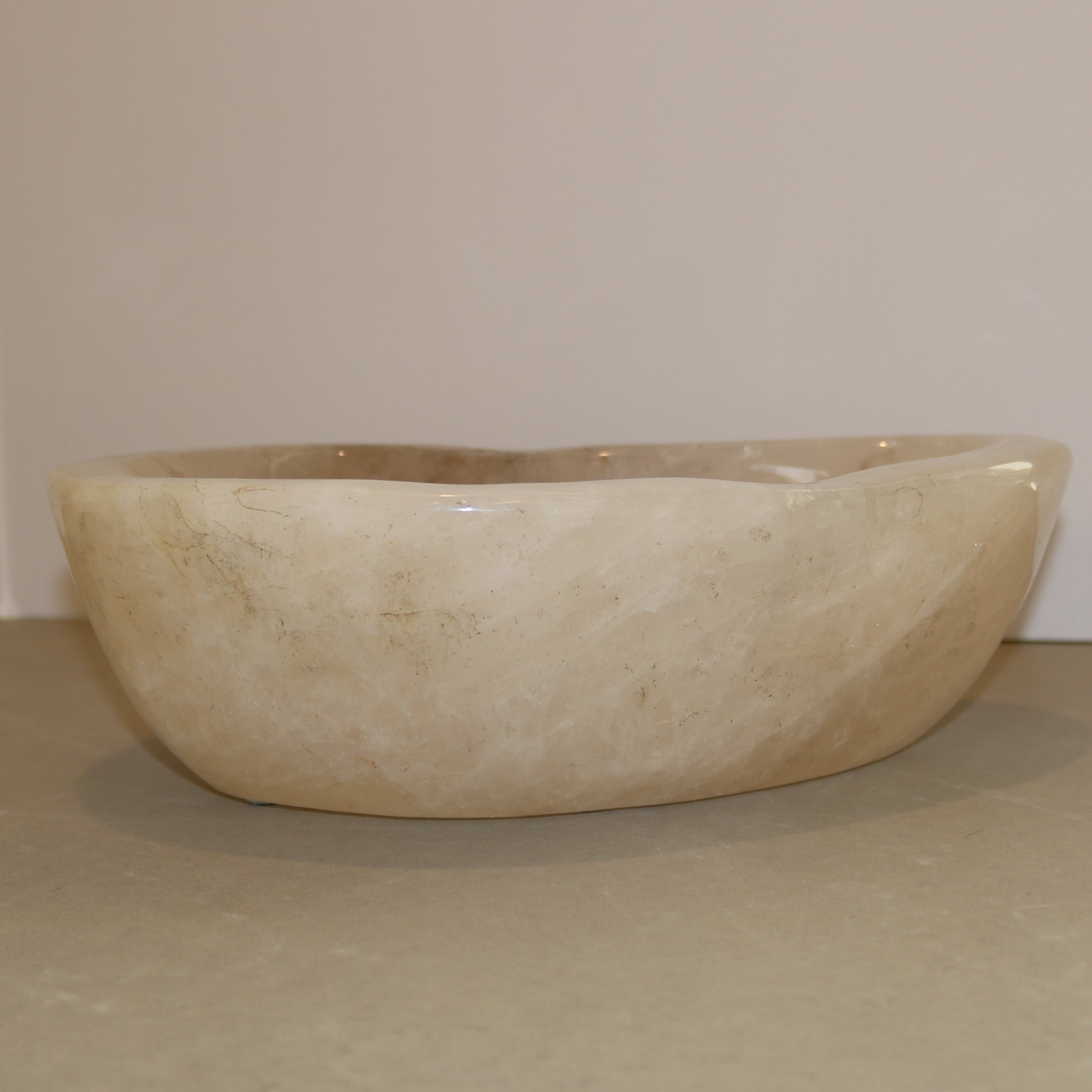 Quartz Point Bowl Home Decor Verona Prive Inc   