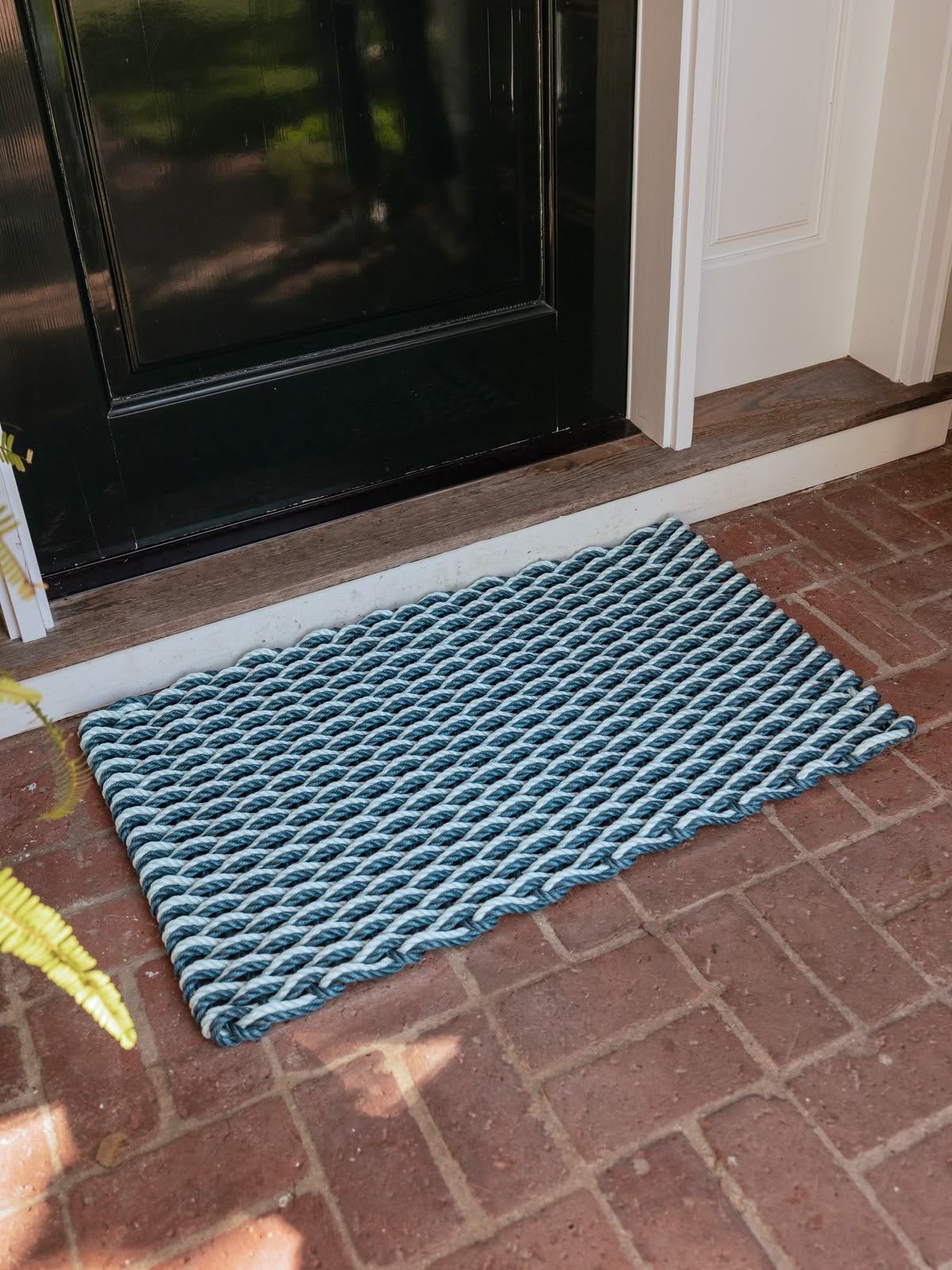 Lobster Rope Doormat: Navy & Seafoam: 24x36
