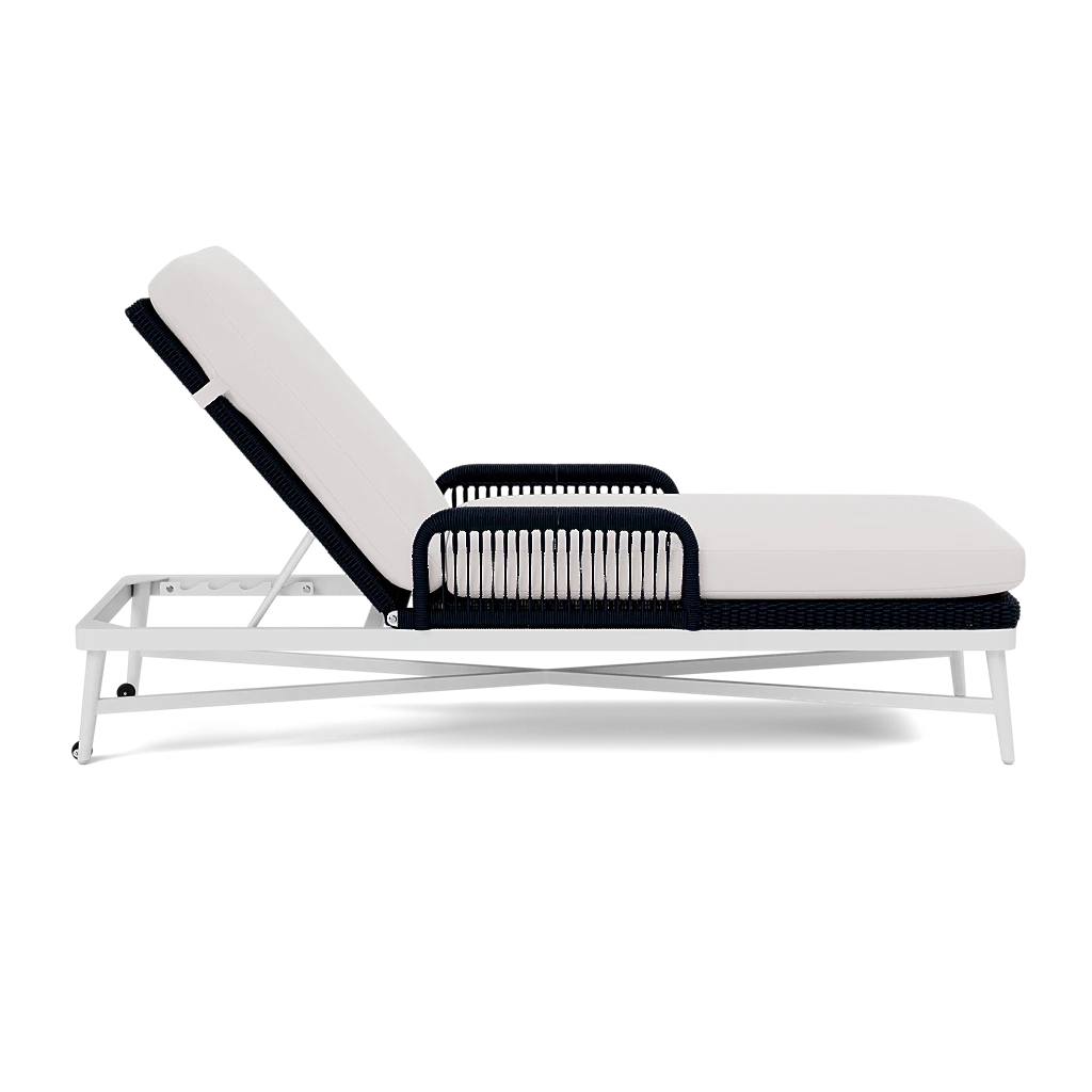 Hendrick Chase Lounge Furniture Made Goods   