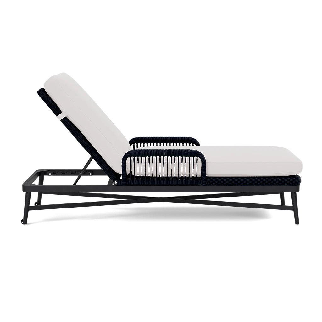 Hendrick Chase Lounge Furniture Made Goods   