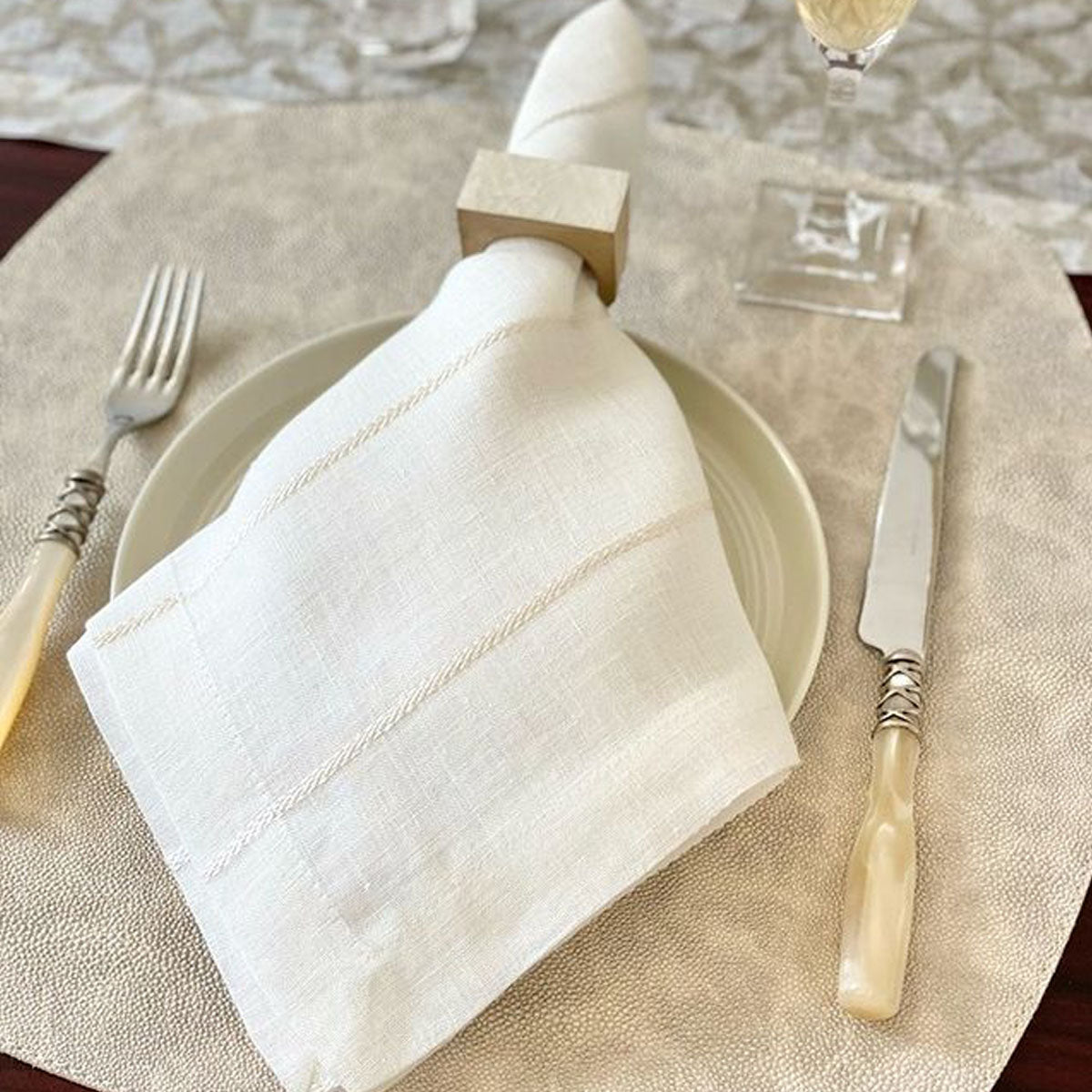 Metallic Thread Napkin