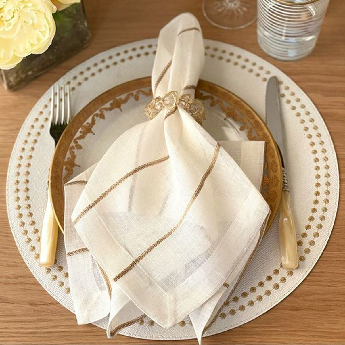 Metallic Thread Napkin