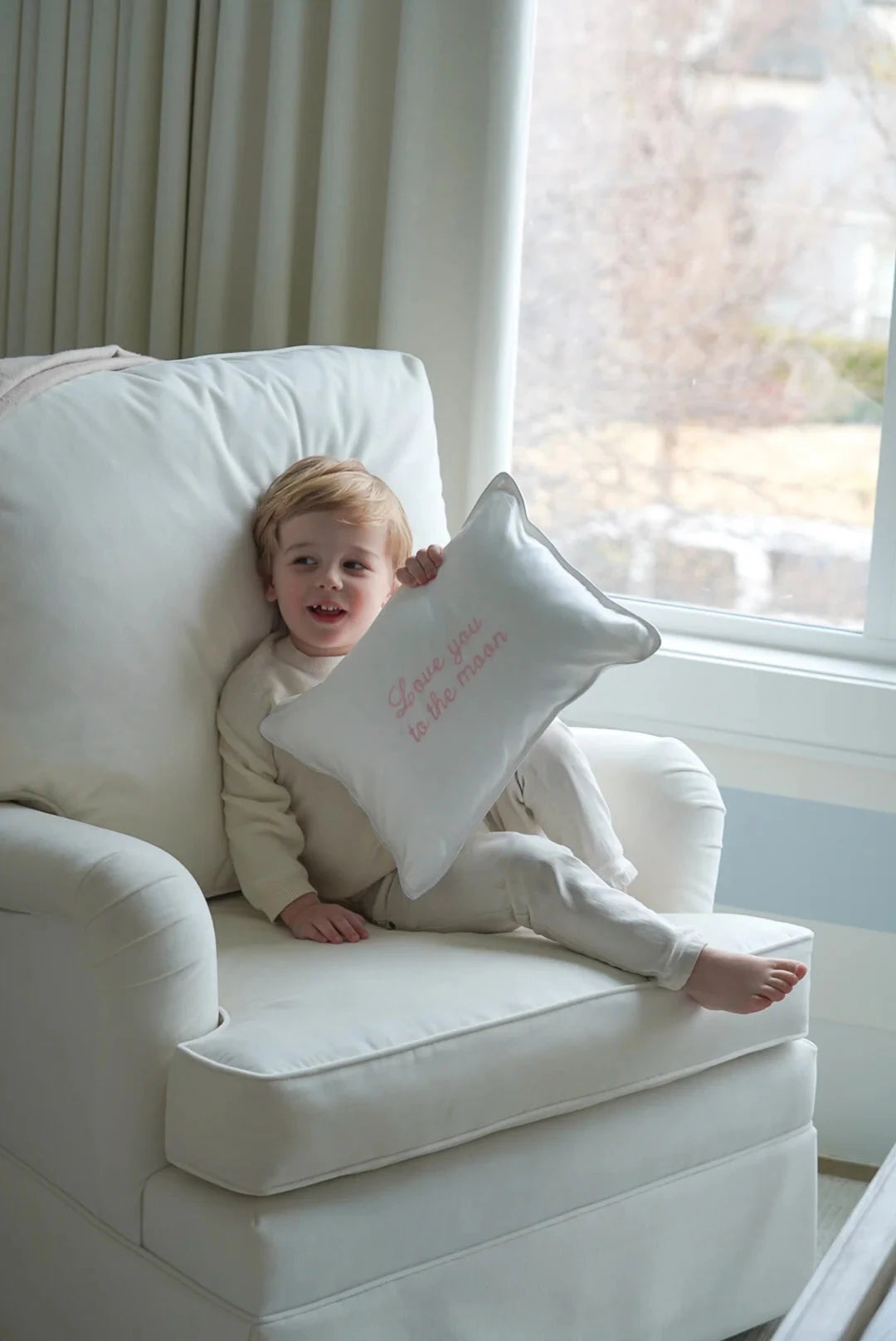 Bouidoir Pillow