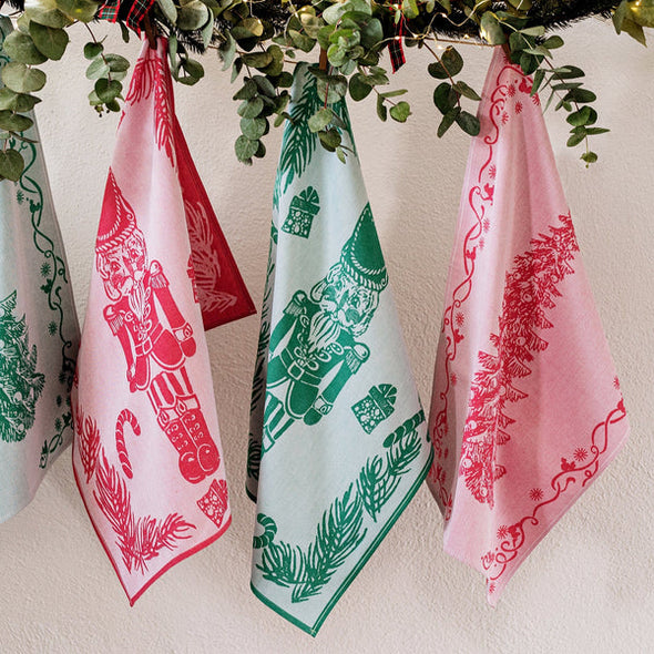 Strofinaccio Green Nutcracker Dish Towels