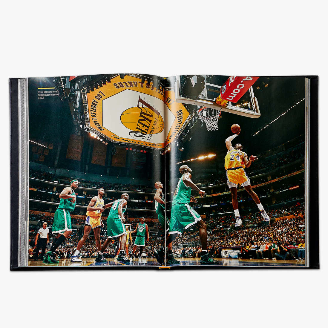 Kobe Bryant: A Tribute to a Basketball Legend by Sports Illustrated