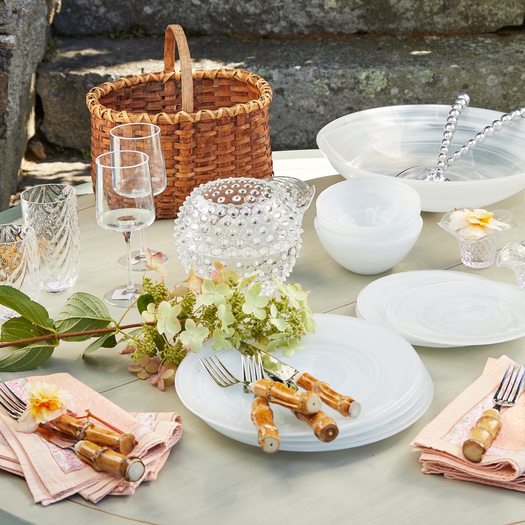 Hobnob Decorative Centerpiece Vase