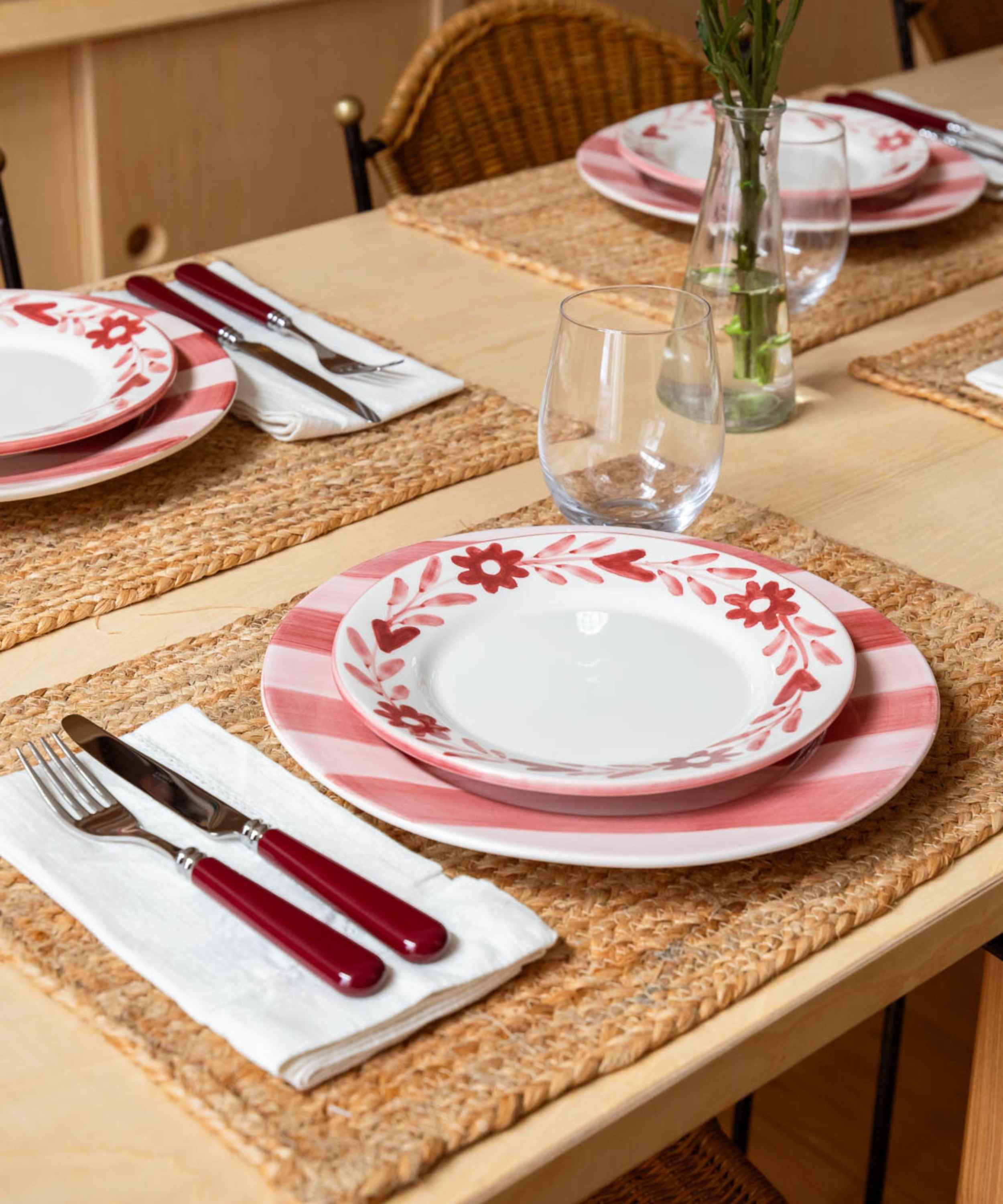 Red Flowers Dessert Plate