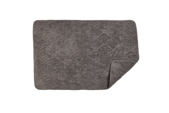 Matouk Cairo Solid Tub Mat