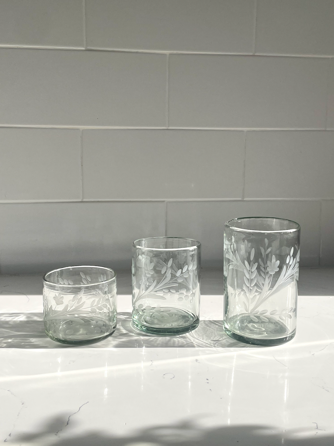 Hand-etched Tumbler Glass: Medium