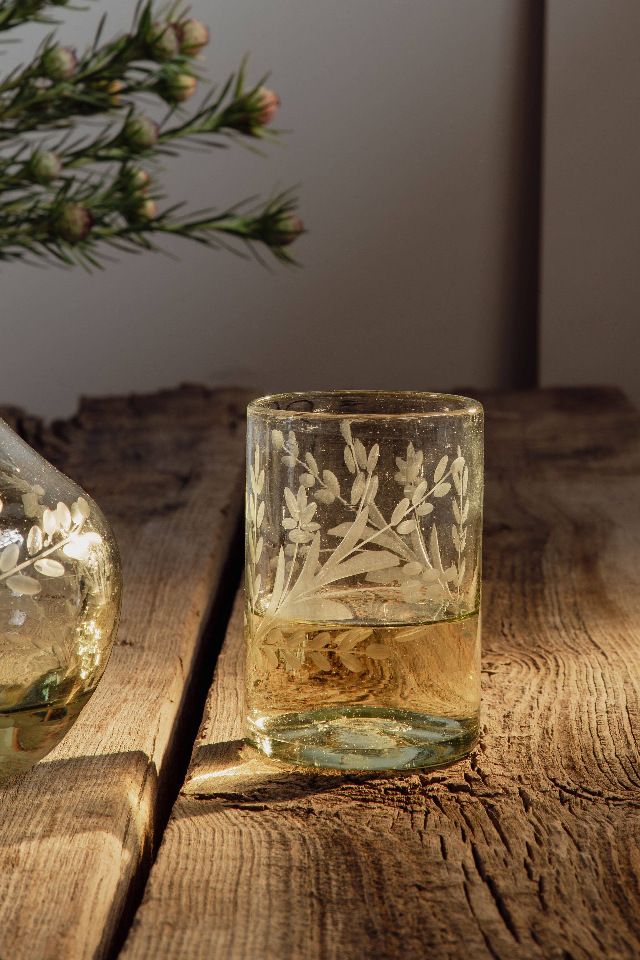 Hand-etched Tumbler Glass: Medium