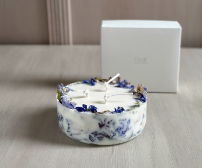 Free Flow Three Wick Flower Candle