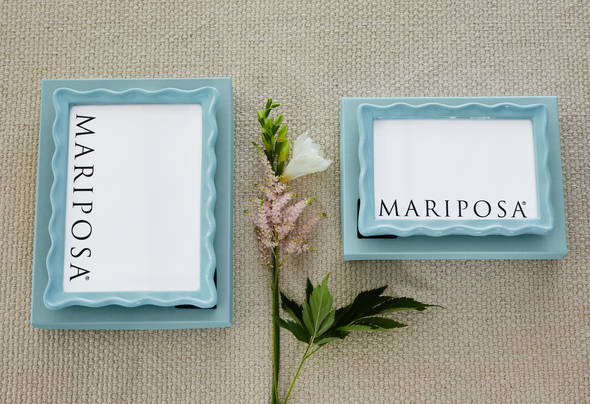 Wavy Aqua Frame