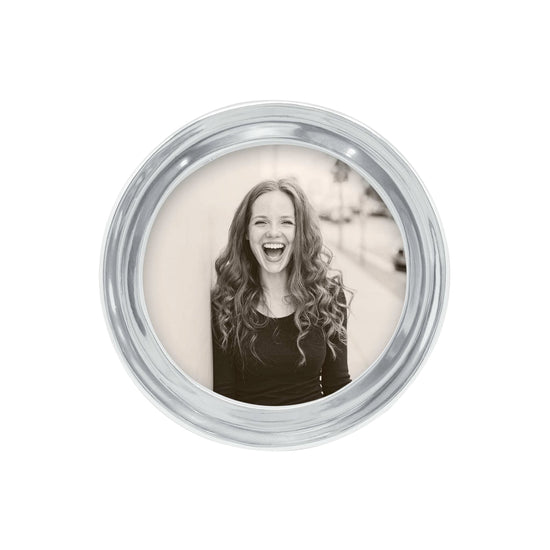 Signature Round Frame Picture Frames Mariposa   