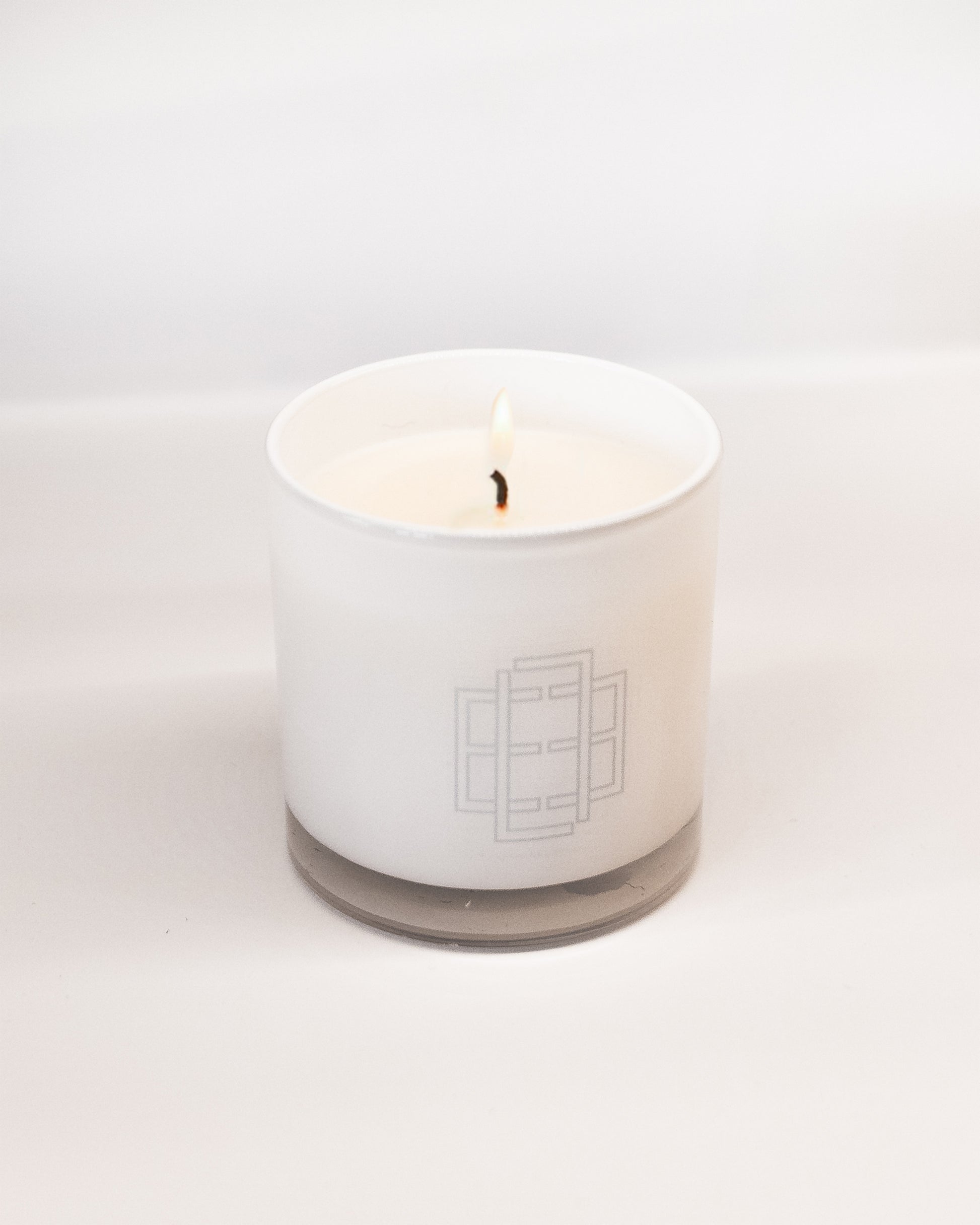 Elizabeth Lamont Signature Candle EL Signature Scents Deco   