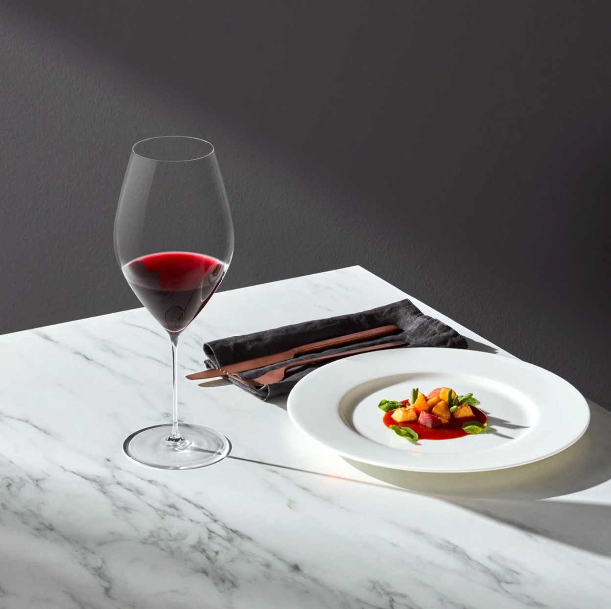 Stem Zero Red Wine Glass Drinkware/Barware Nude Glass   