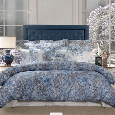 Glicine Quilted Coverlet